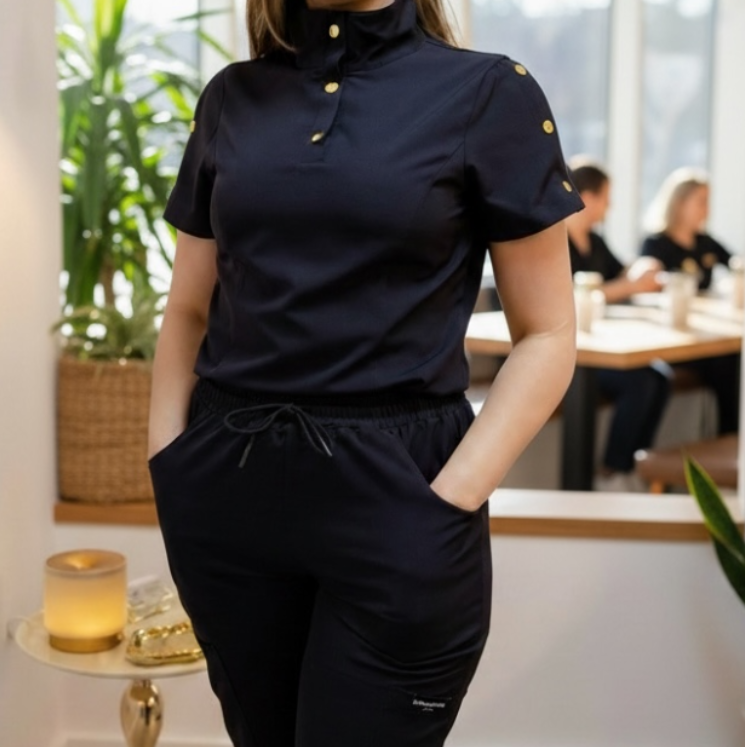 Uniformes Personalizados | Elegancia & Comodidad